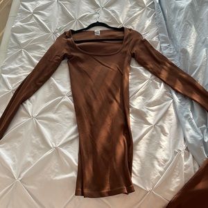 Aritzia dress